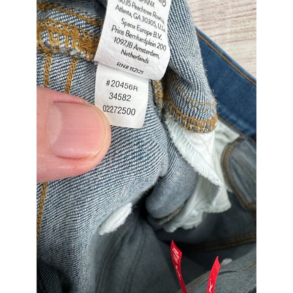 SPANX Shape EveryWear Flare Jeans Women's Size Small Blue Medium Wash Denim - Picture 13 of 13